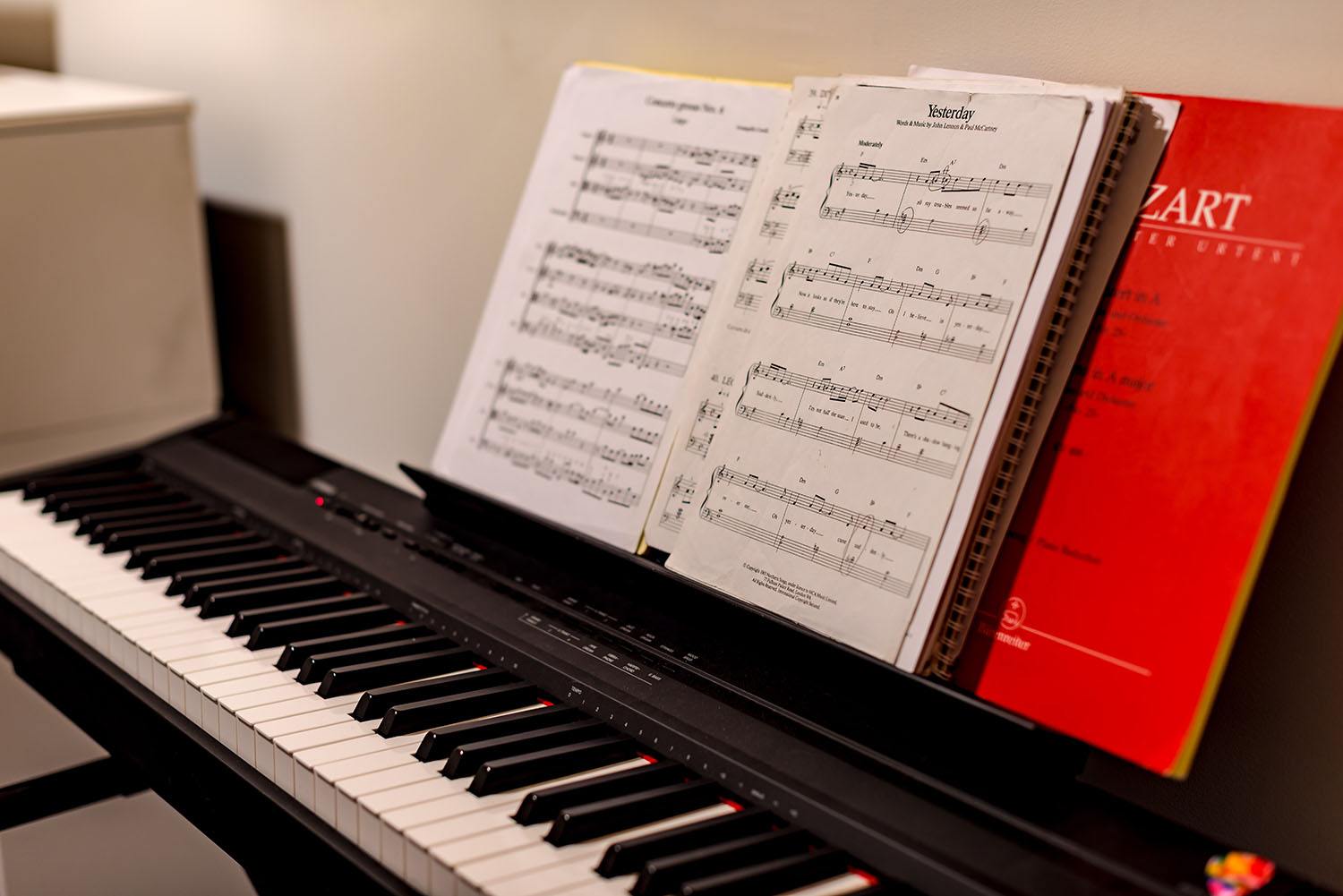 Cours de clavier - Leçon de piano - BPM Music - It's Time To Play